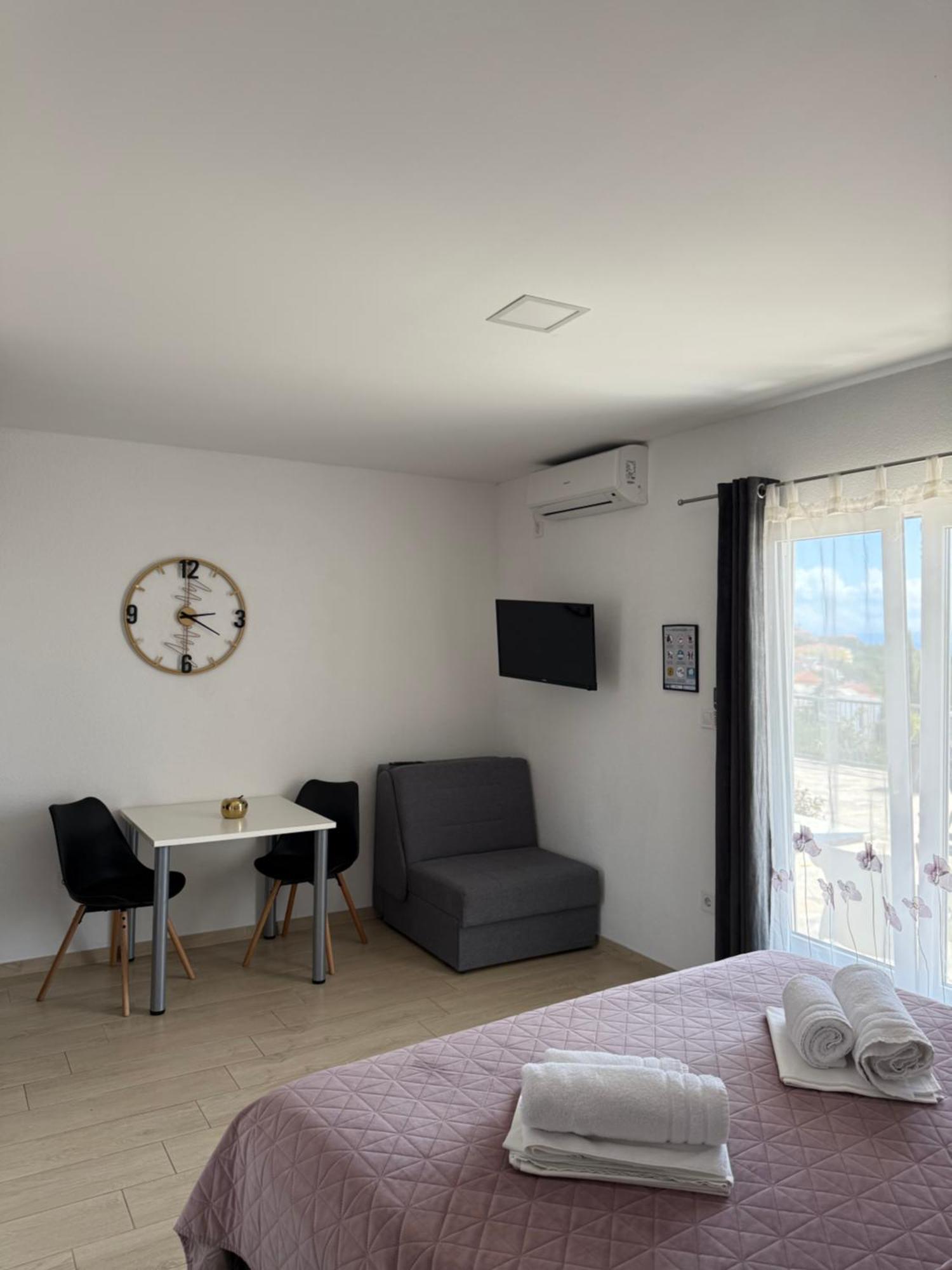 Apartments Matic Baška Voda Dış mekan fotoğraf