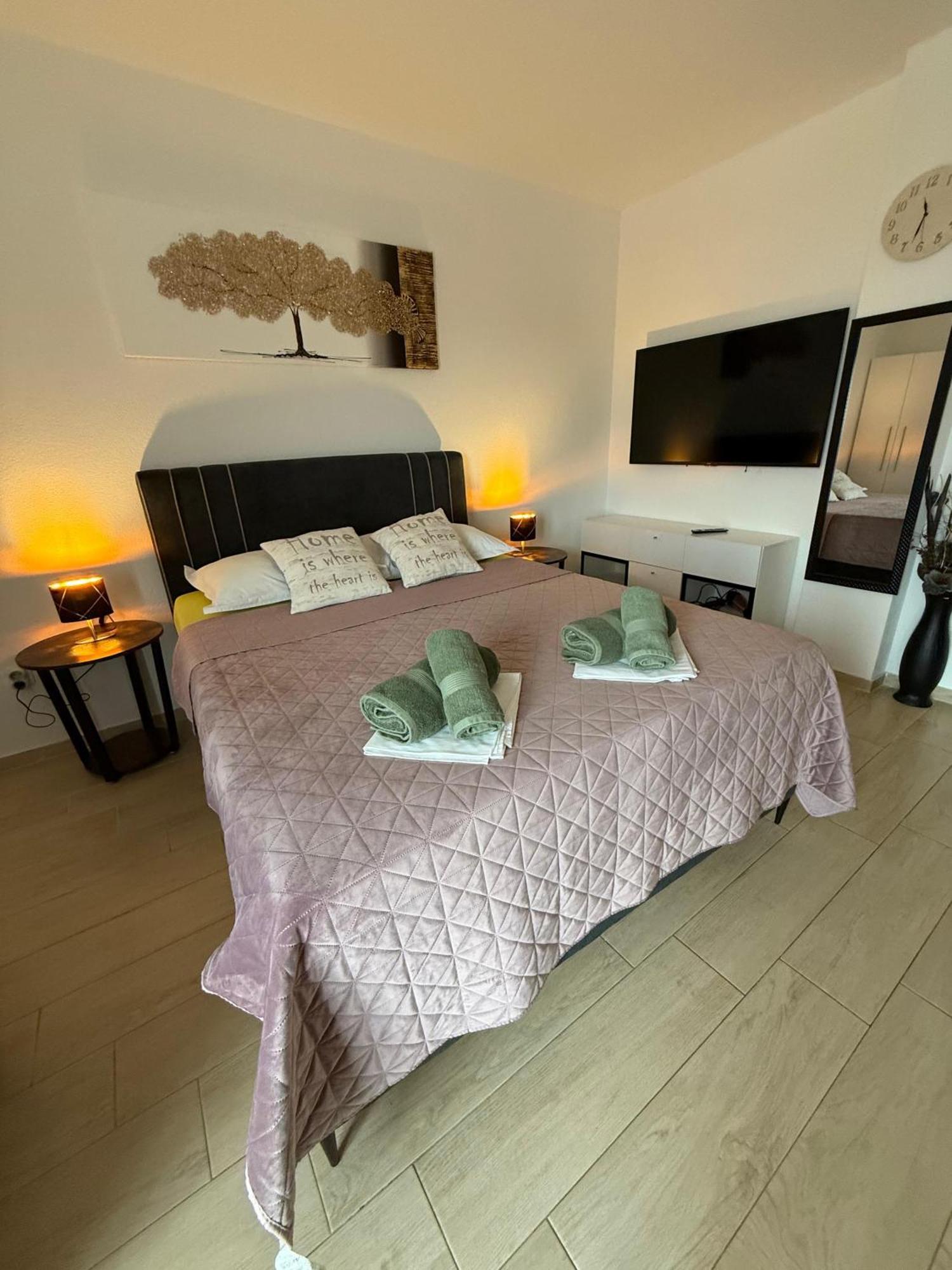 Apartments Matic Baška Voda Oda fotoğraf